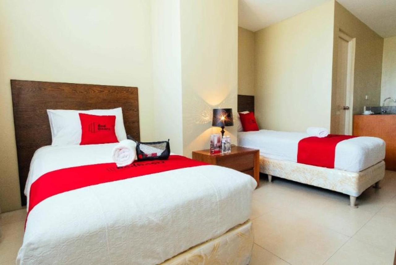 Hotel RedDoorz near Osmena Highway 1 Makati City Zewnętrze zdjęcie