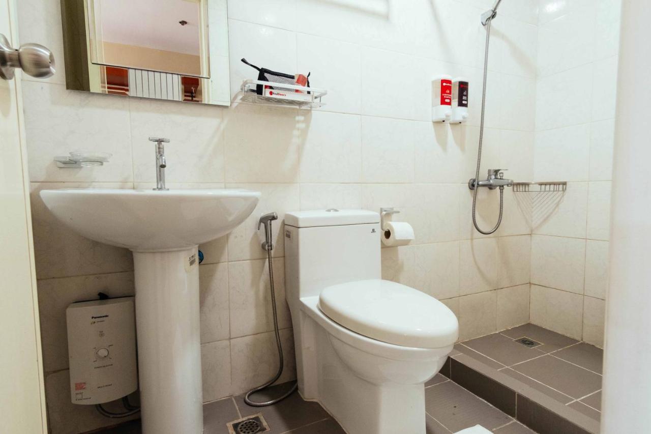Hotel RedDoorz near Osmena Highway 1 Makati City Zewnętrze zdjęcie