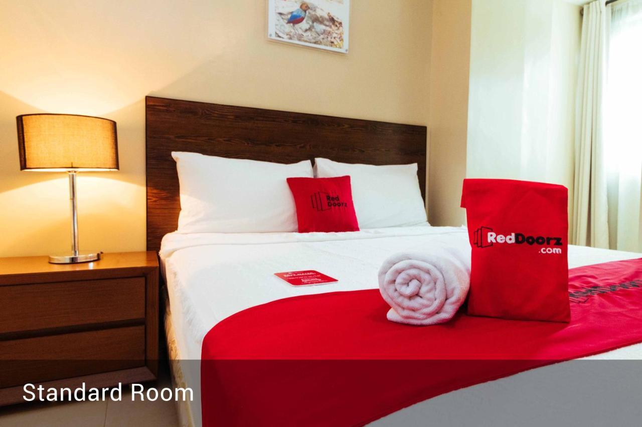 Hotel RedDoorz near Osmena Highway 1 Makati City Zewnętrze zdjęcie