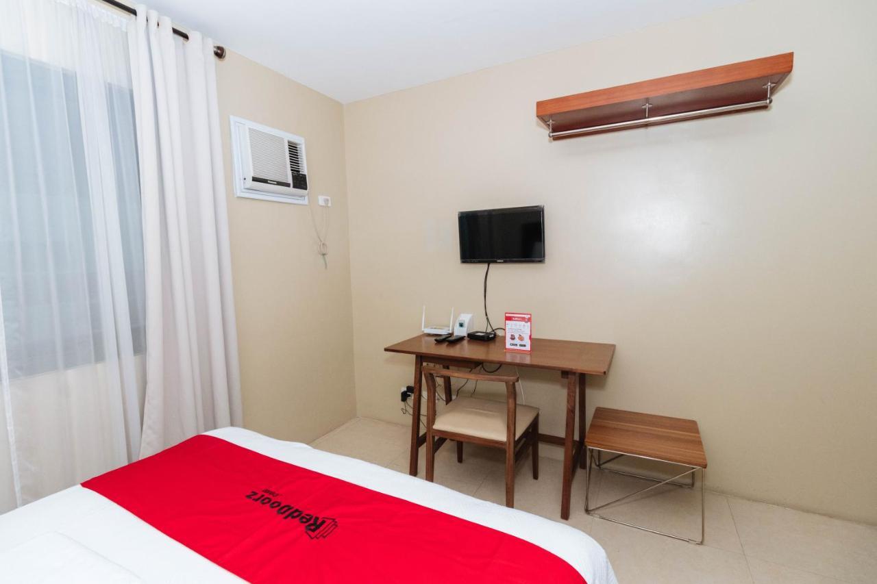 Hotel RedDoorz near Osmena Highway 1 Makati City Zewnętrze zdjęcie